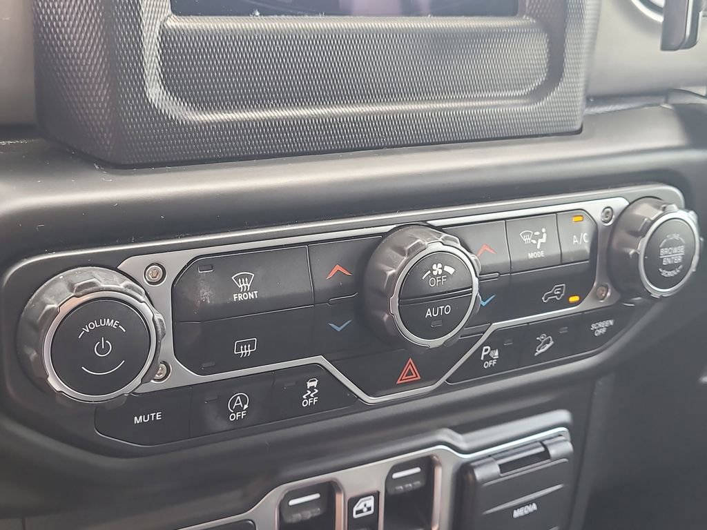 Used 2020 Jeep Wrangler Unlimited Sport S image 19