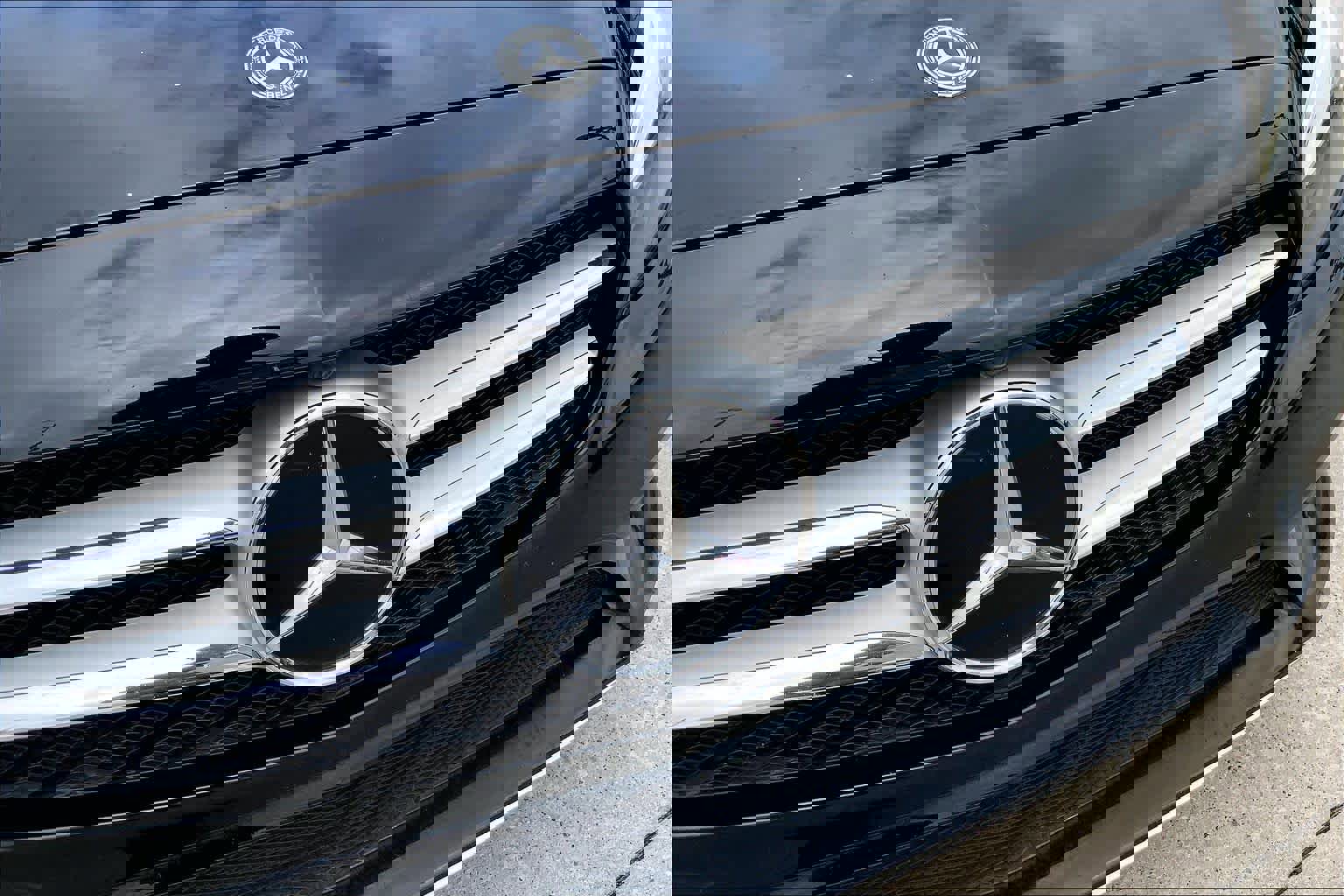 Used 2019 Mercedes-Benz C 300 Sedan image 30