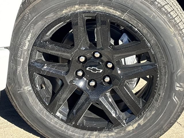 New 2026 Chevrolet Silverado 1500 RST w/ Dark Appearance Package image 29