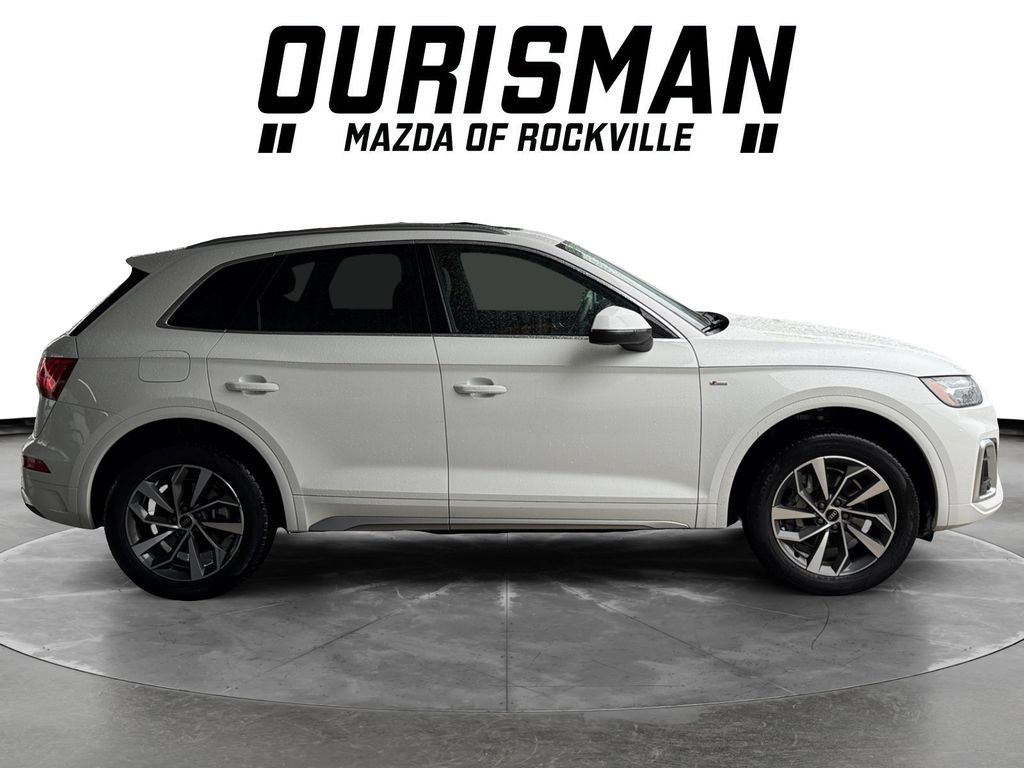 Used 2023 Audi Q5 2.0T Premium w/ Convenience Package AWD/4WD image 7