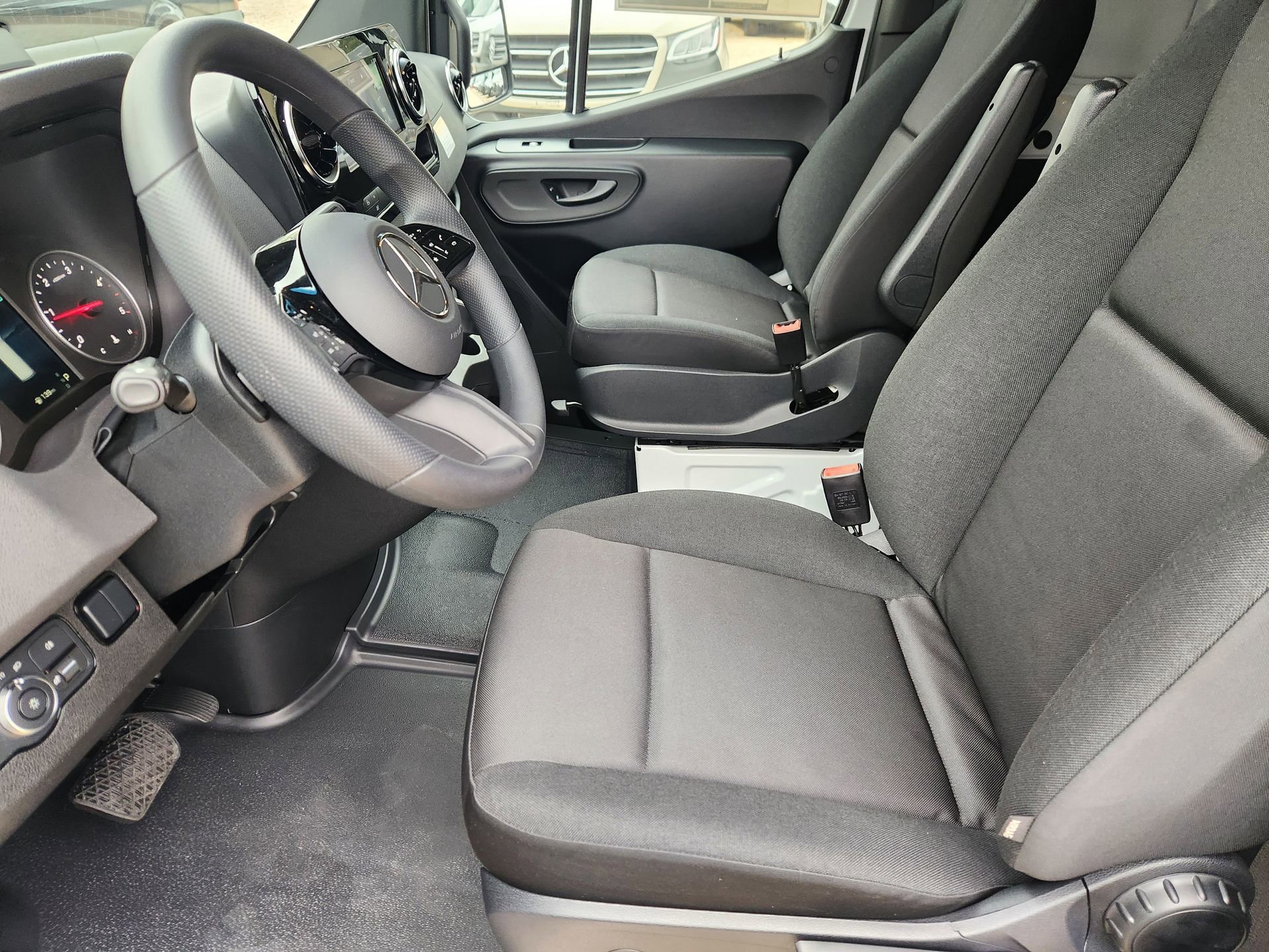 New 2026 Mercedes-Benz Sprinter 3500 image 3