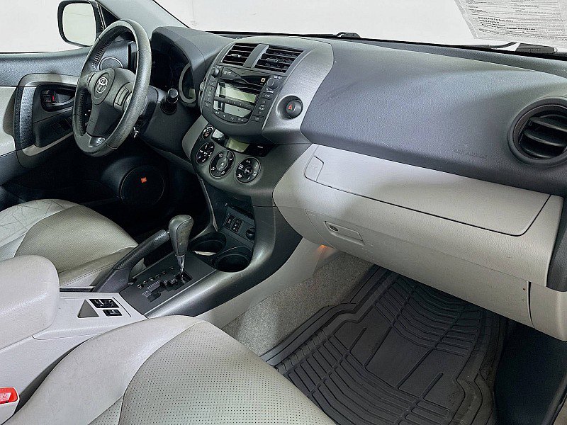 Used 2009 Toyota RAV4 Limited image 28