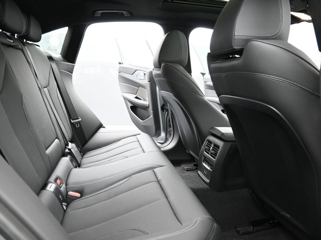 New 2026 BMW i4 xDrive40i w/ Premium Package AWD/4WD image 18
