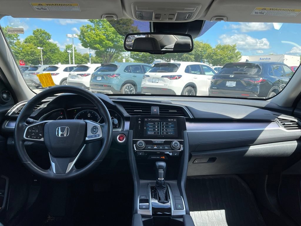 Used 2017 Honda Civic Touring image 11