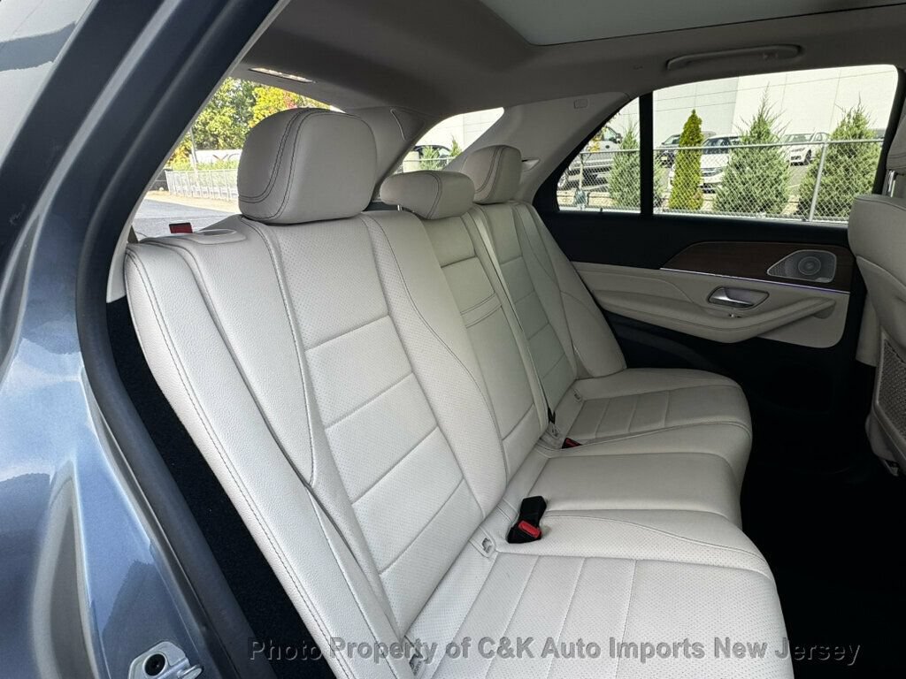 Used 2021 Mercedes-Benz GLE 350 4MATIC image 33