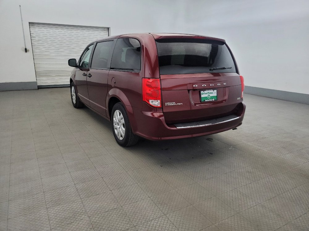 Used 2019 Dodge Grand Caravan SE image 5