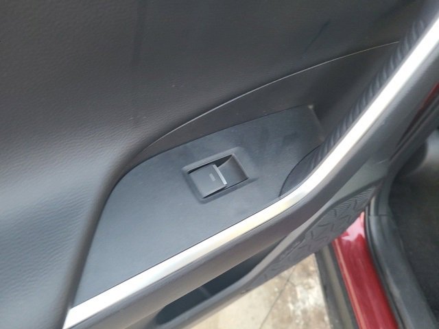 Used 2024 Toyota RAV4 Adventure image 15