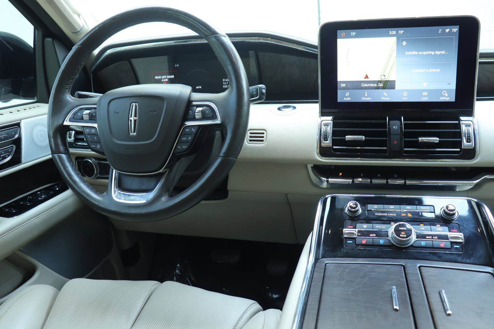 Used 2020 Lincoln Navigator Reserve w/ Luxury Package image 27