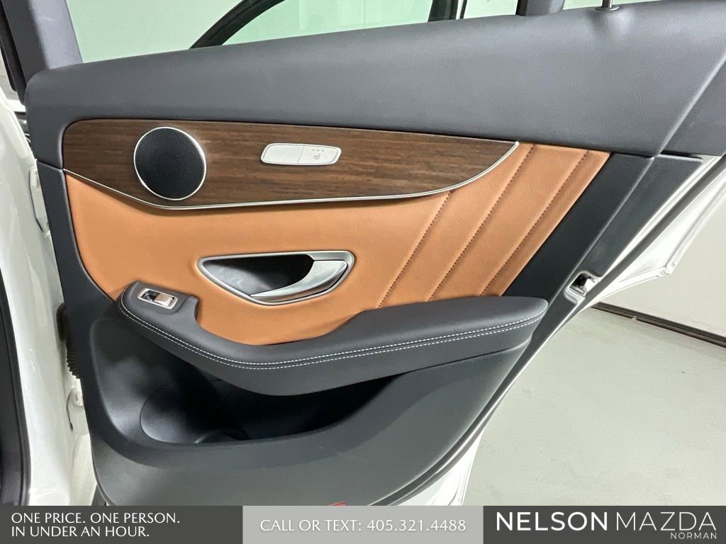 Used 2022 Mercedes-Benz GLC 300 4MATIC image 18