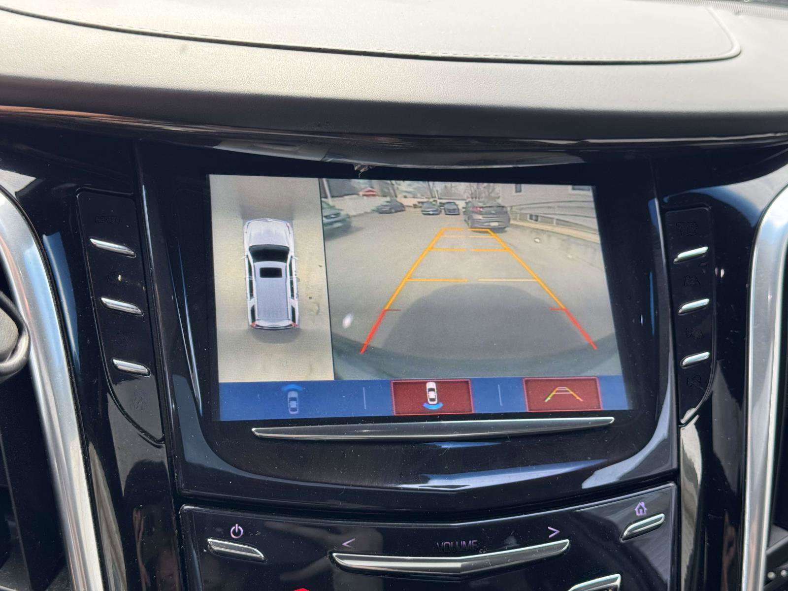 Used 2019 Cadillac Escalade Platinum AWD/4WD image 27