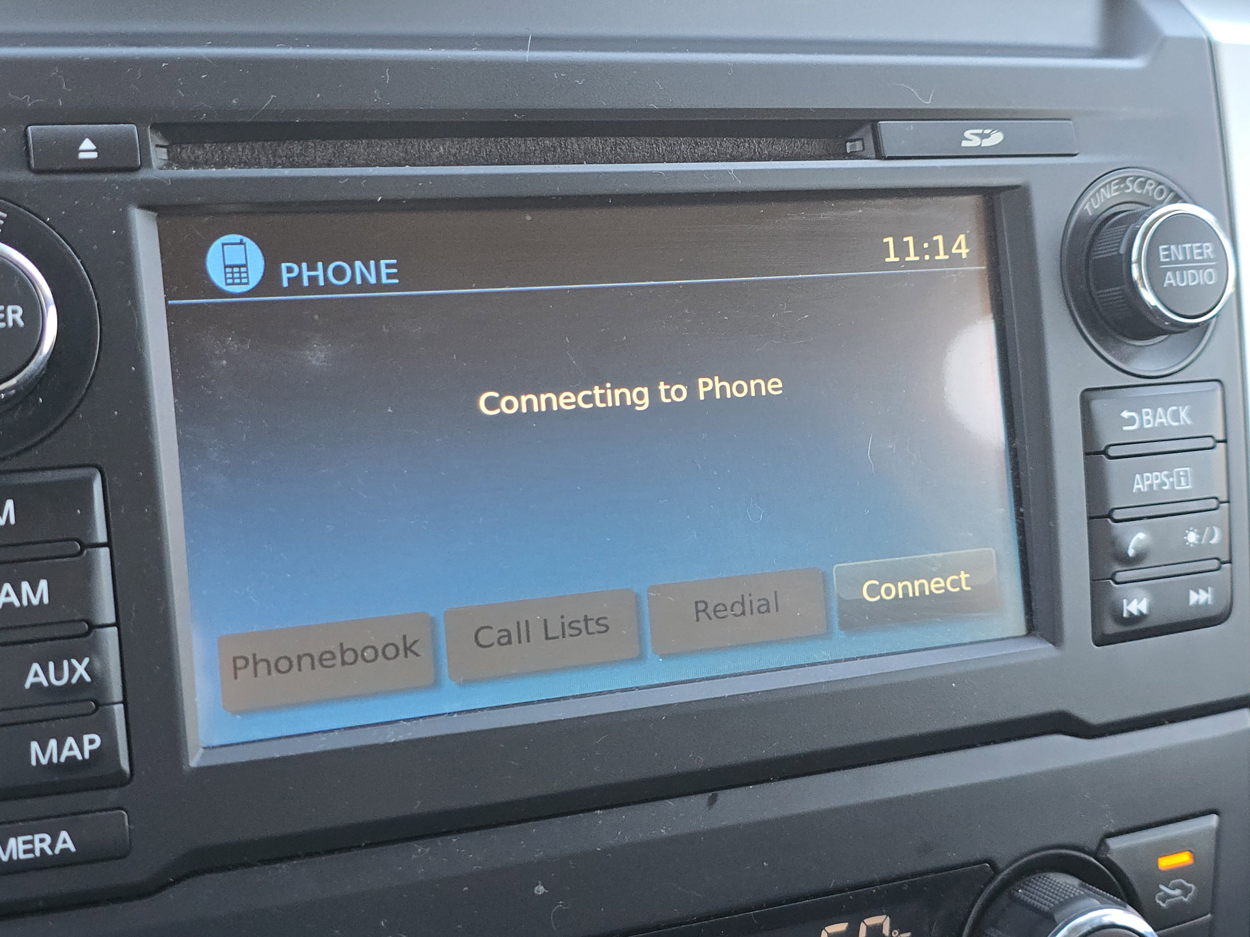 Used 2017 Nissan Titan SV image 21