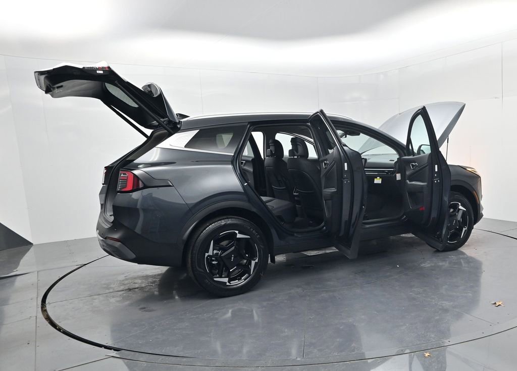 New 2026 Kia Sportage EX image 53