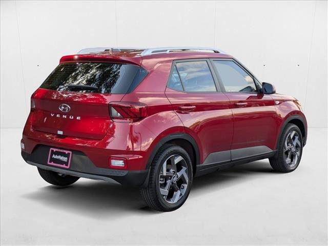 New 2025 Hyundai Venue Limited FWD image 2
