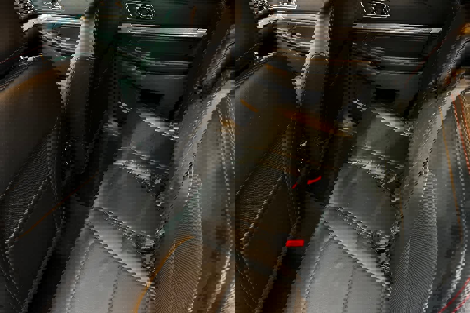 Used 2016 Ford Explorer Sport w/ Equipment Group 401A image 5