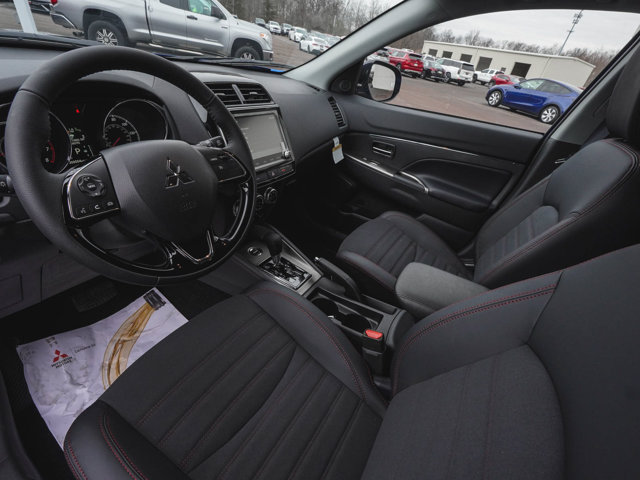 New 2026 Mitsubishi Outlander Sport SE AWD/4WD image 15