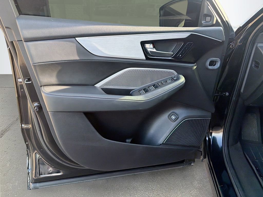 Used 2023 Acura MDX FWD w/ Technology Package image 22
