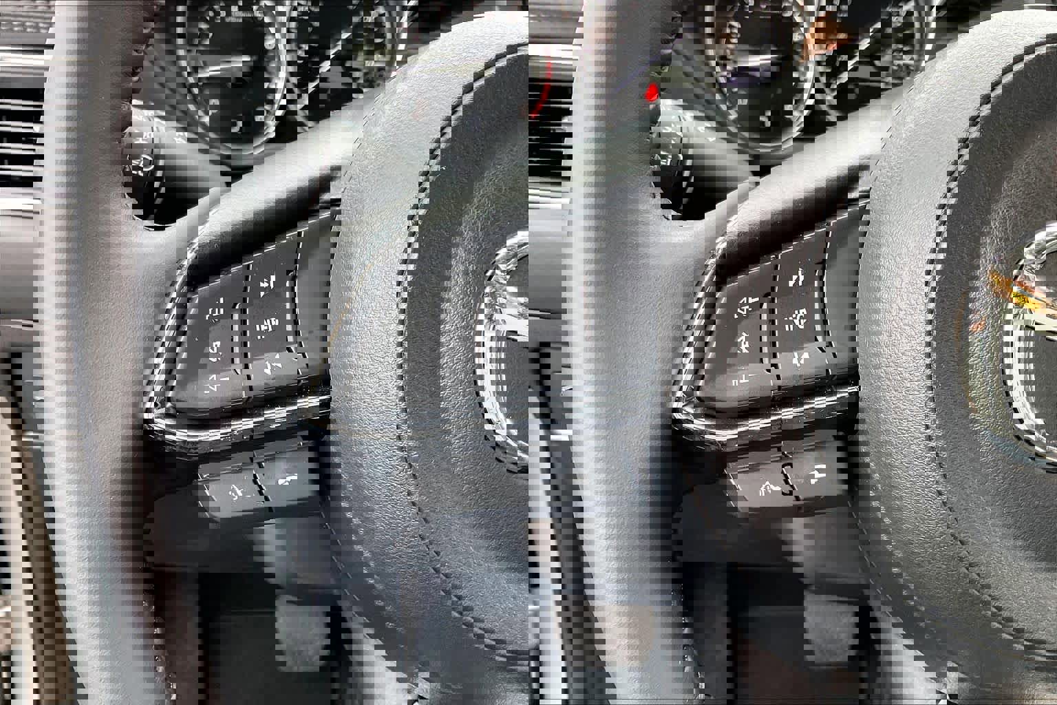 Used 2025 MAZDA CX-5 AWD 2.5 S w/ Preferred Package image 19