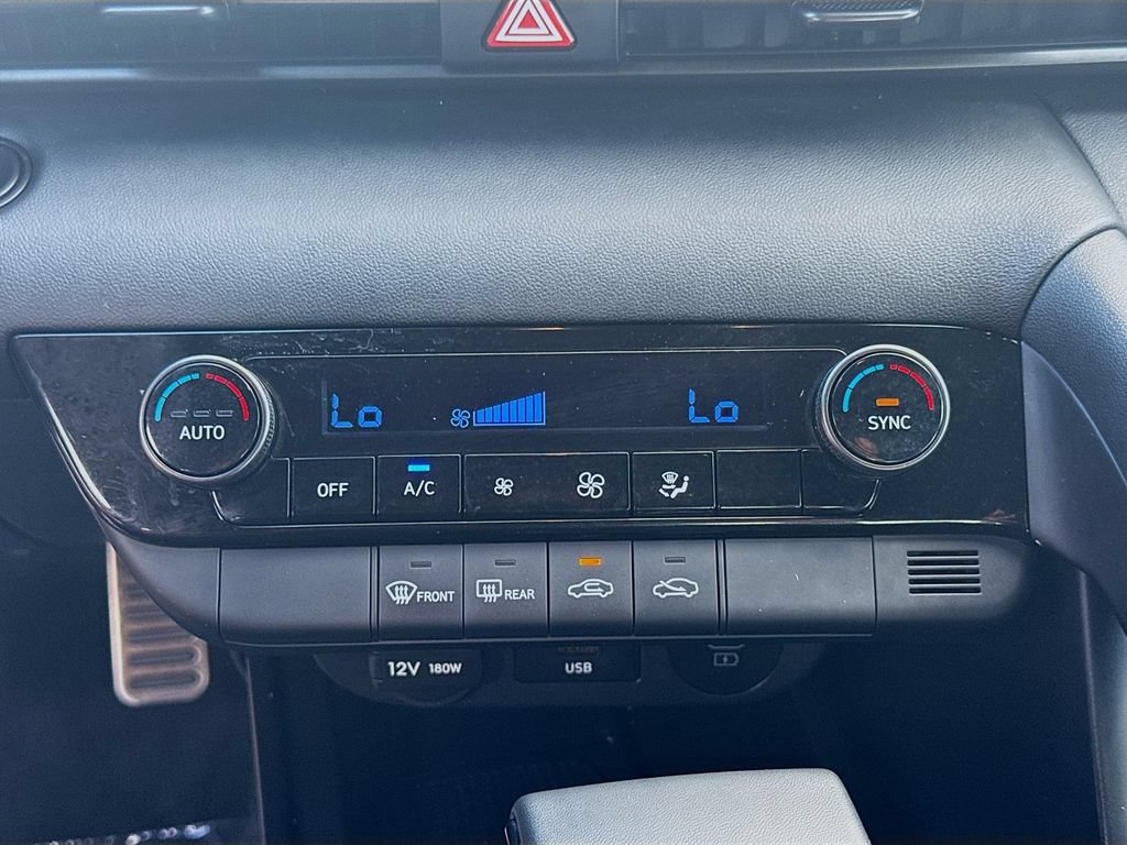 Used 2026 Hyundai Elantra Sport FWD image 12
