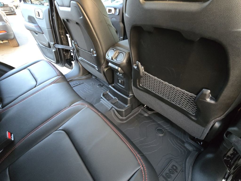 New 2026 Jeep Wrangler Unlimited Rubicon 392 image 12