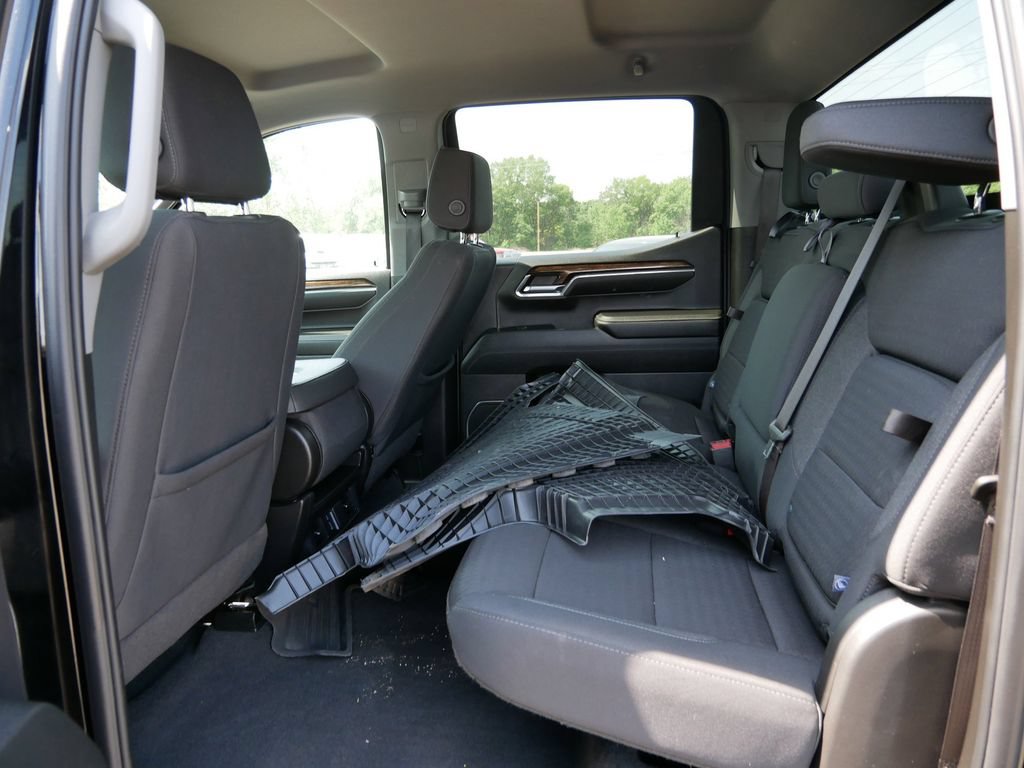 Used 2024 GMC Sierra 1500 Elevation AWD/4WD image 16