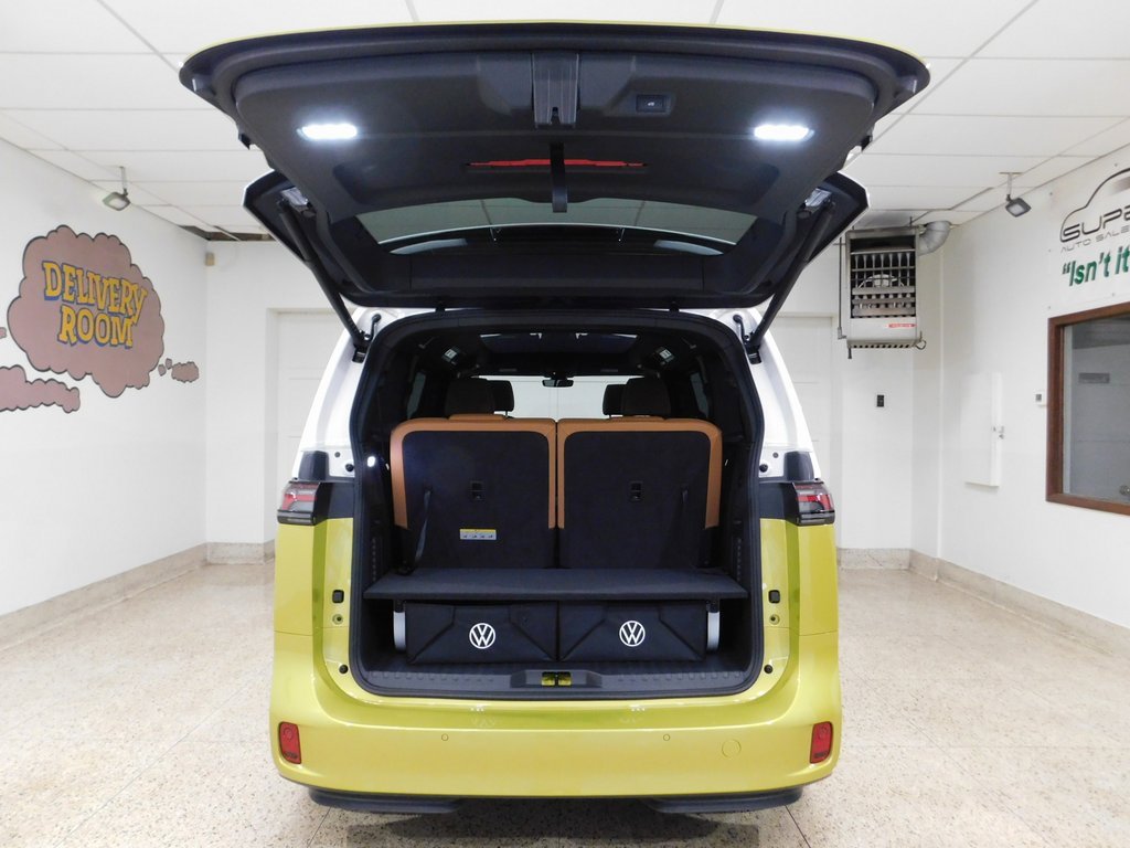 Used 2025 Volkswagen ID. Buzz 1st Edition image 80