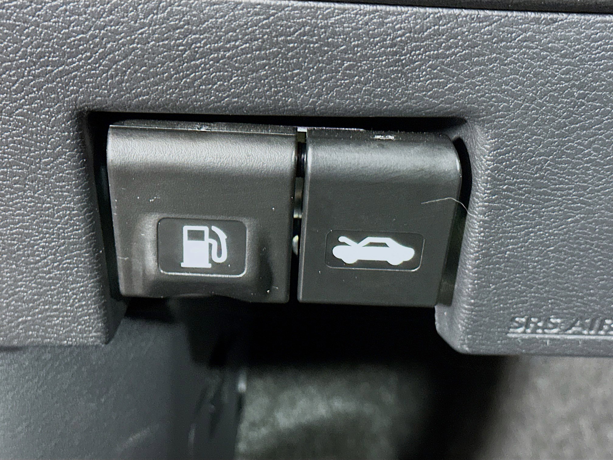 Used 2024 Nissan Kicks SV w/ Exterior Package image 17