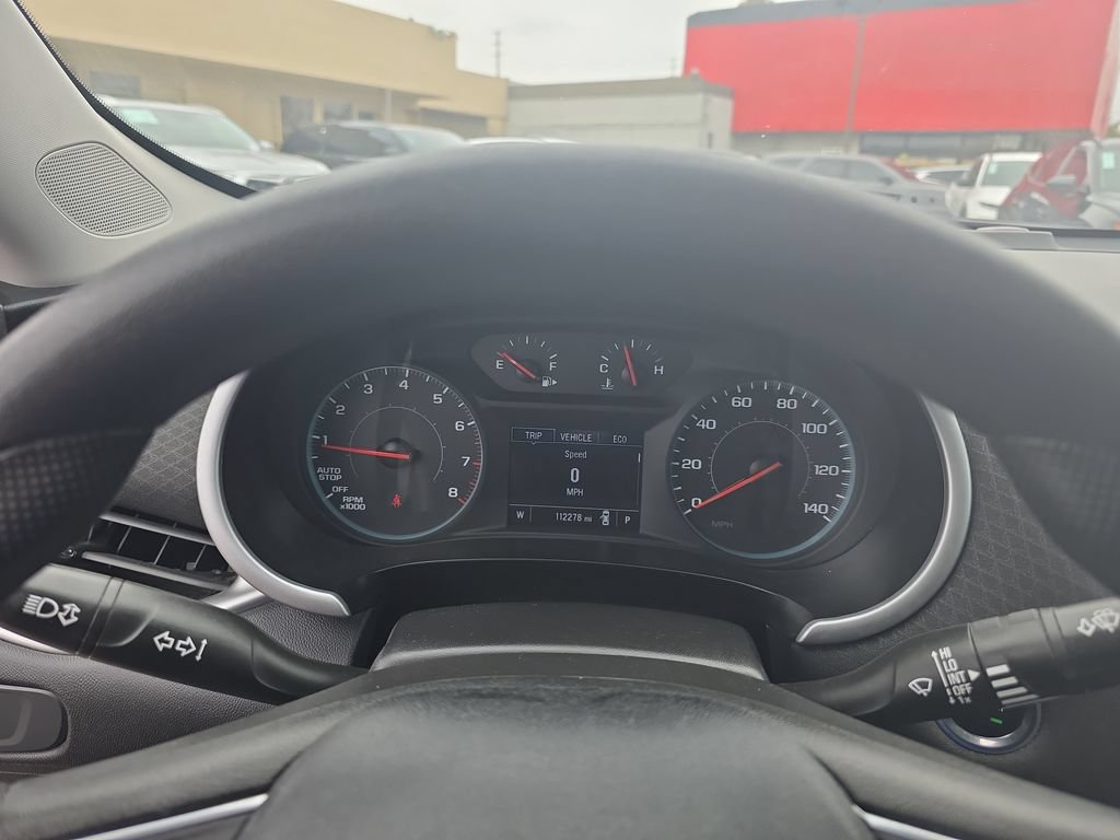 Used 2022 Chevrolet Malibu LT FWD image 15