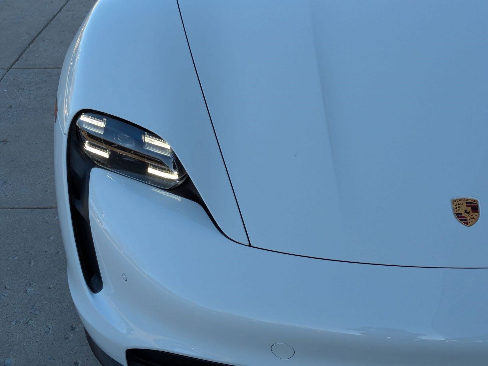 Certified 2021 Porsche Taycan image 12