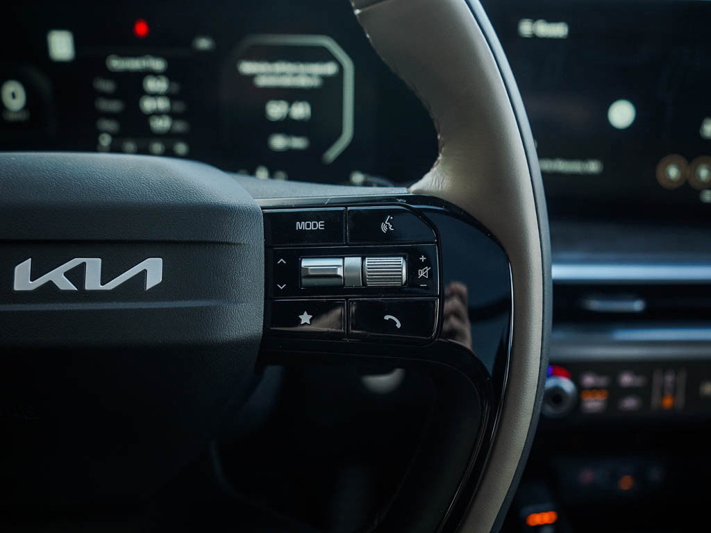 New 2026 Kia Sorento SX Prestige image 23