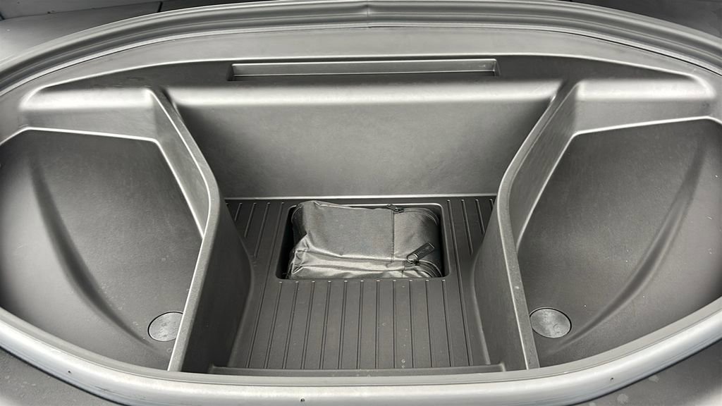 New 2026 Volvo EX90 Ultra image 32