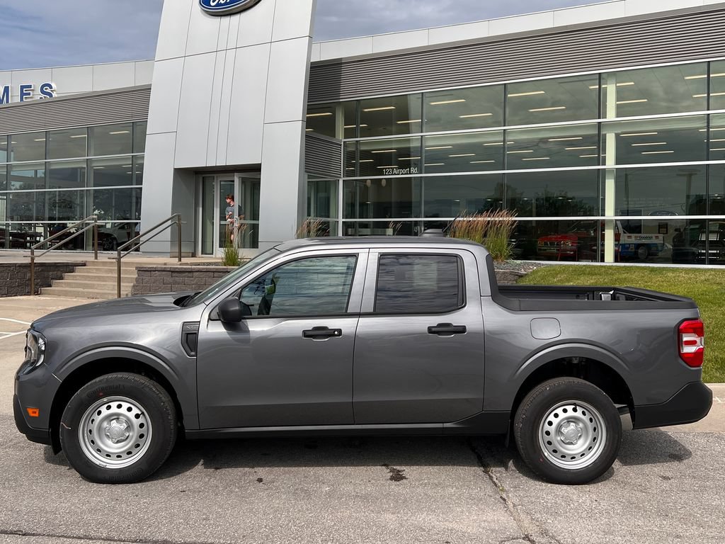 New 2026 Ford Maverick XL w/ Equipment Group 101A AWD/4WD image 3