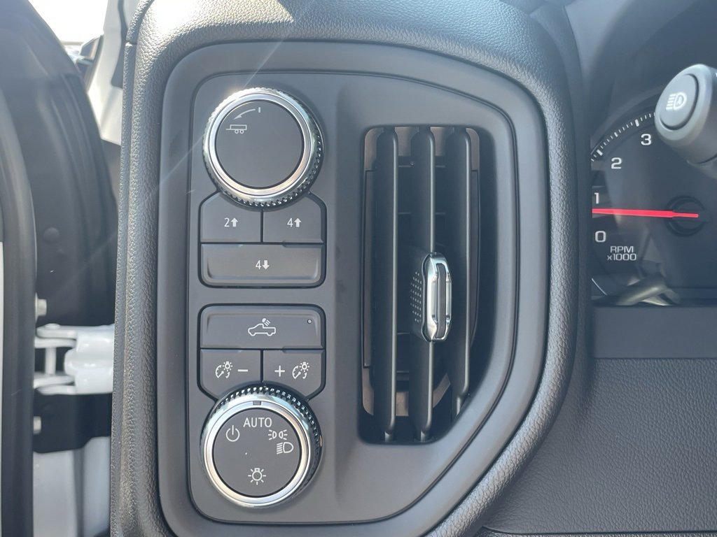 New 2025 GMC Sierra 2500 Pro w/ Convenience Package image 19