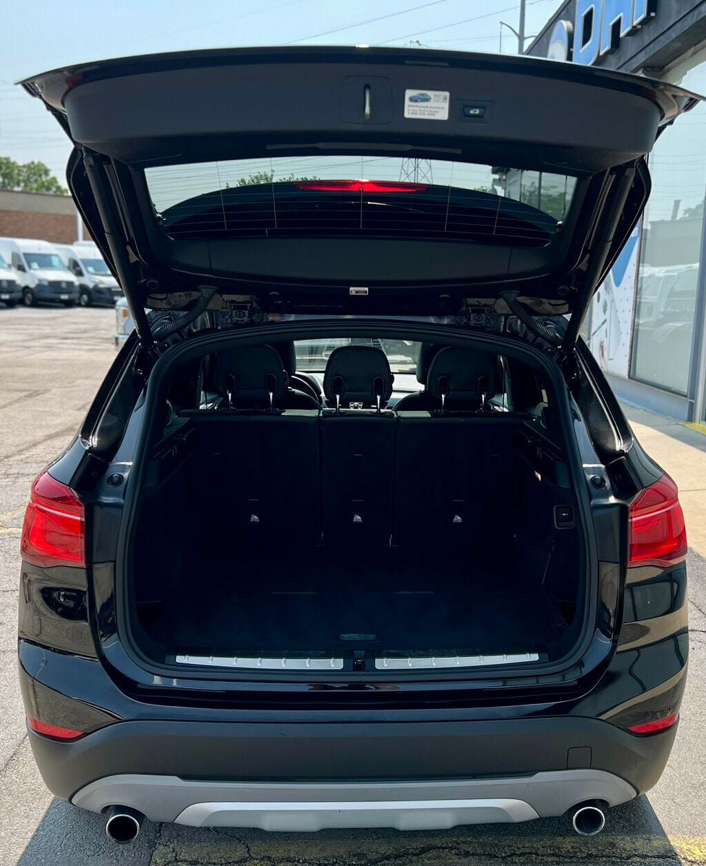 Used 2017 BMW X1 xDrive28i AWD/4WD image 9