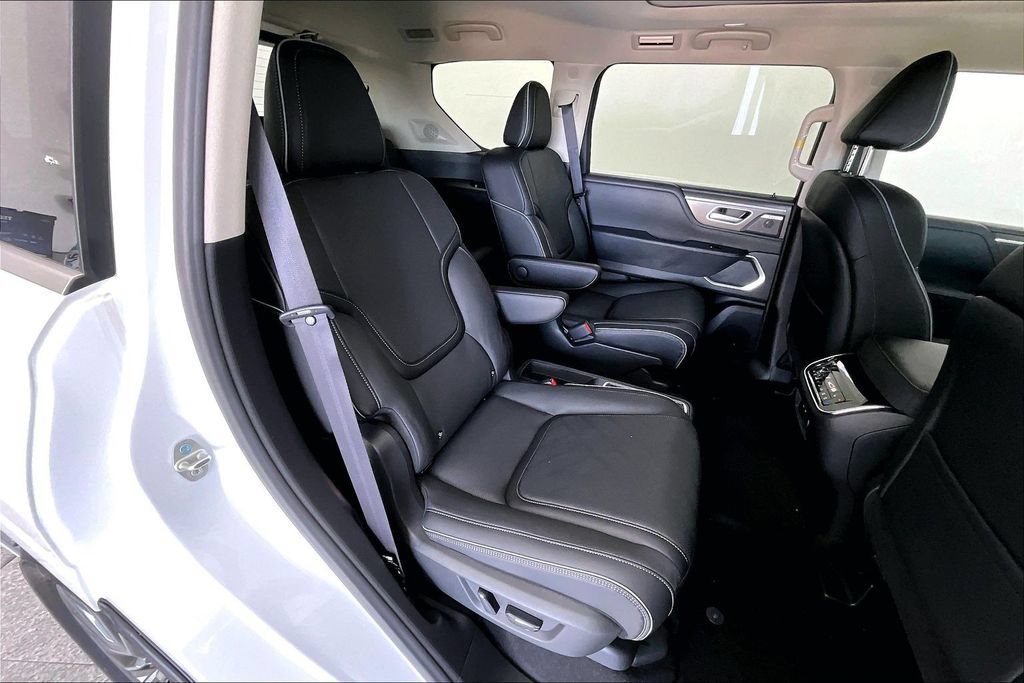New 2026 INFINITI QX80 Luxe AWD/4WD image 9
