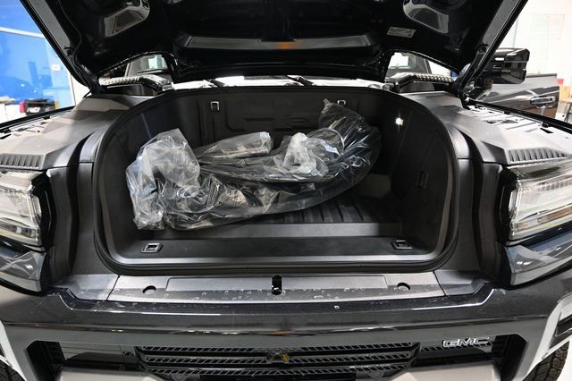 New 2026 GMC Hummer EV SUV image 34