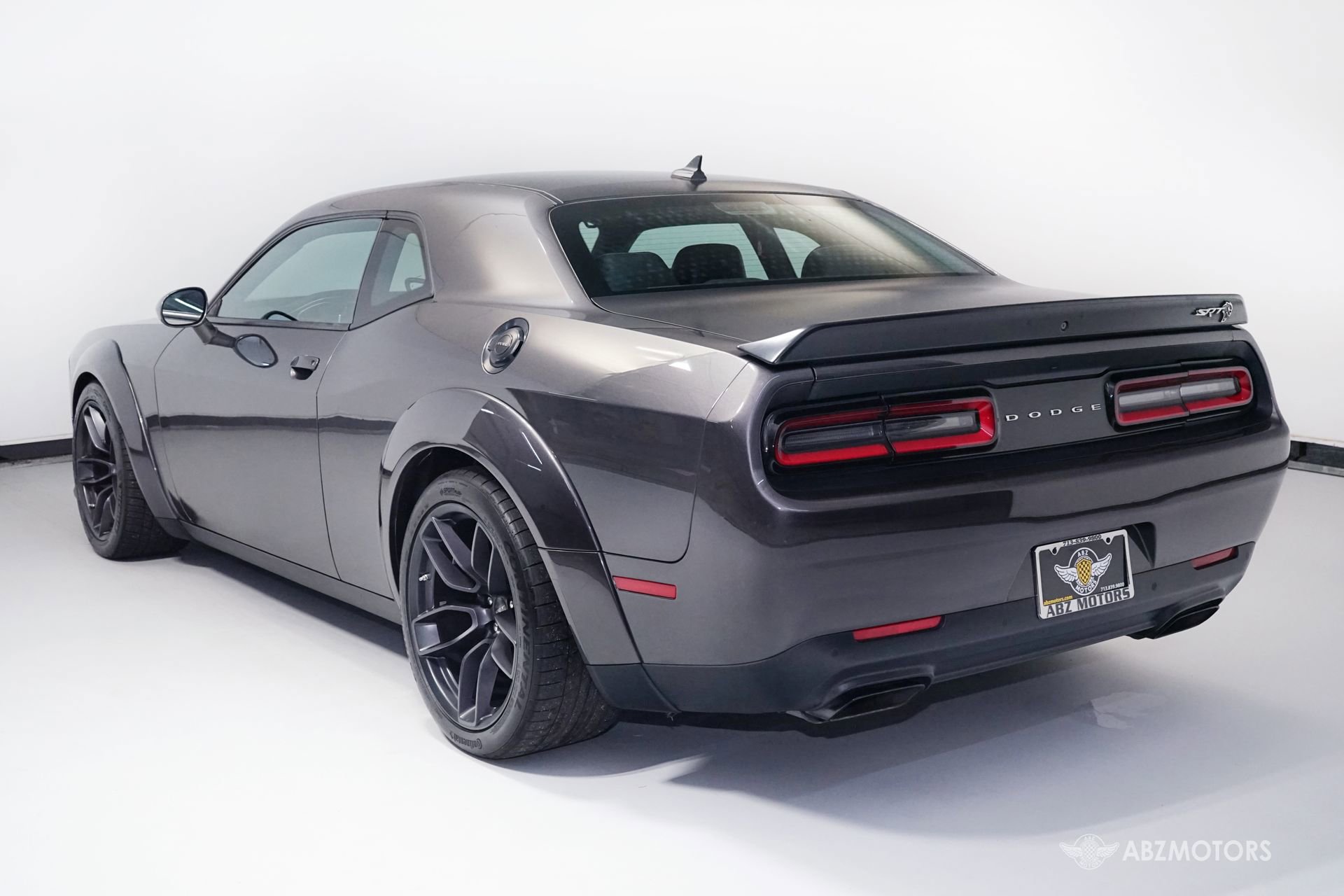 Used 2019 Dodge Challenger SRT Hellcat Redeye image 7