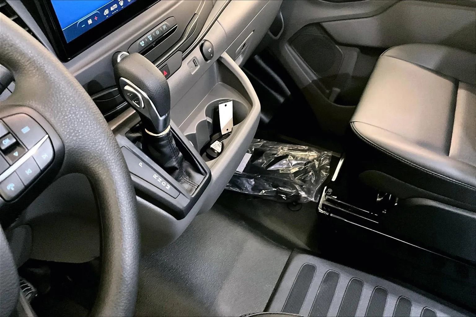 New 2026 Ford Transit 250 148 Medium Roof image 16