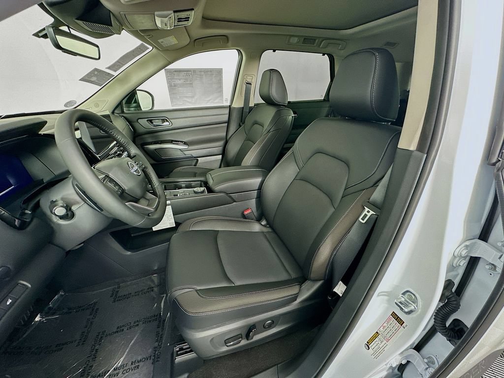 New 2026 Nissan Pathfinder SL w/ SL Premium Package AWD/4WD image 28