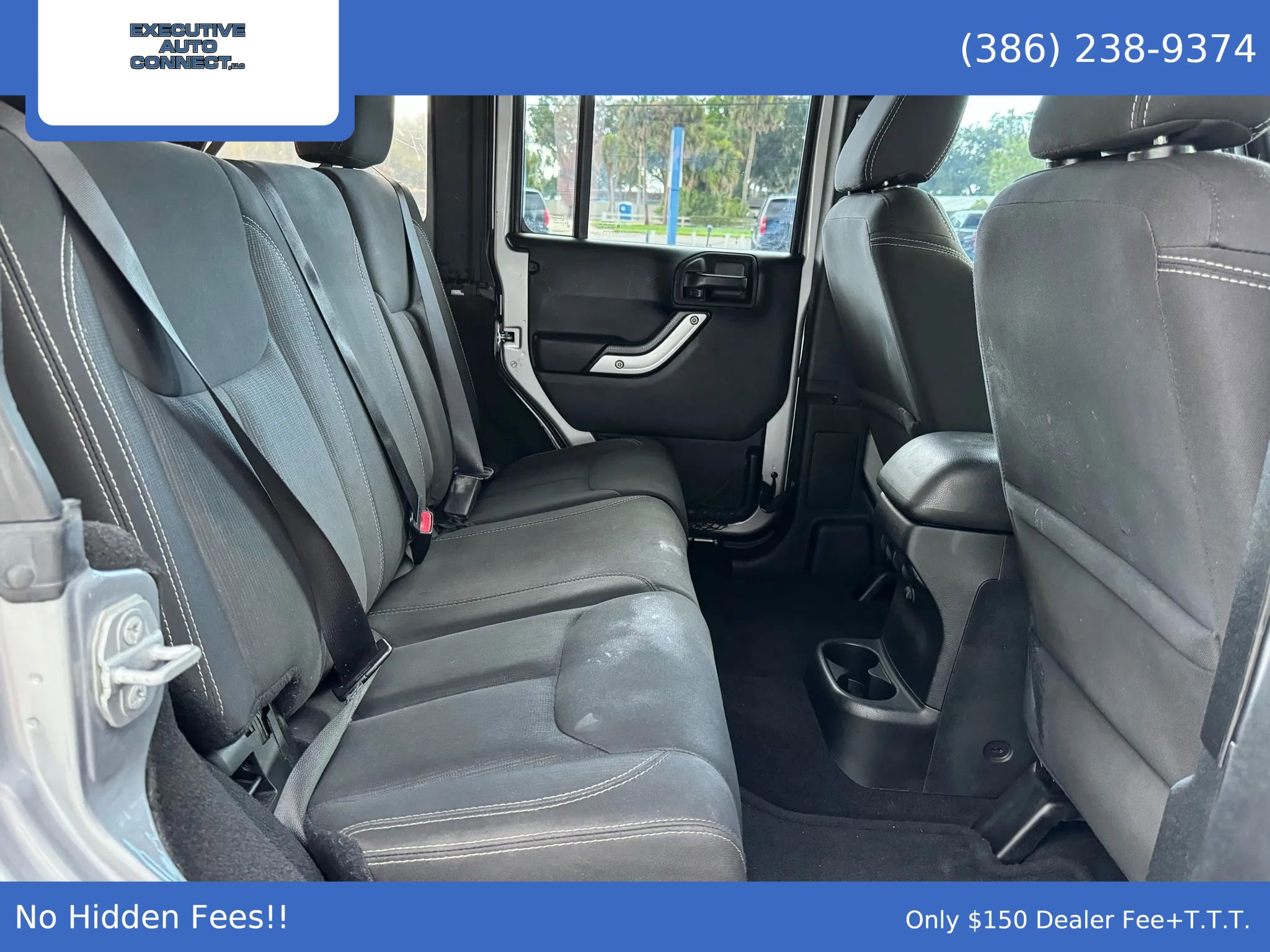 Used 2015 Jeep Wrangler Unlimited Sahara image 11