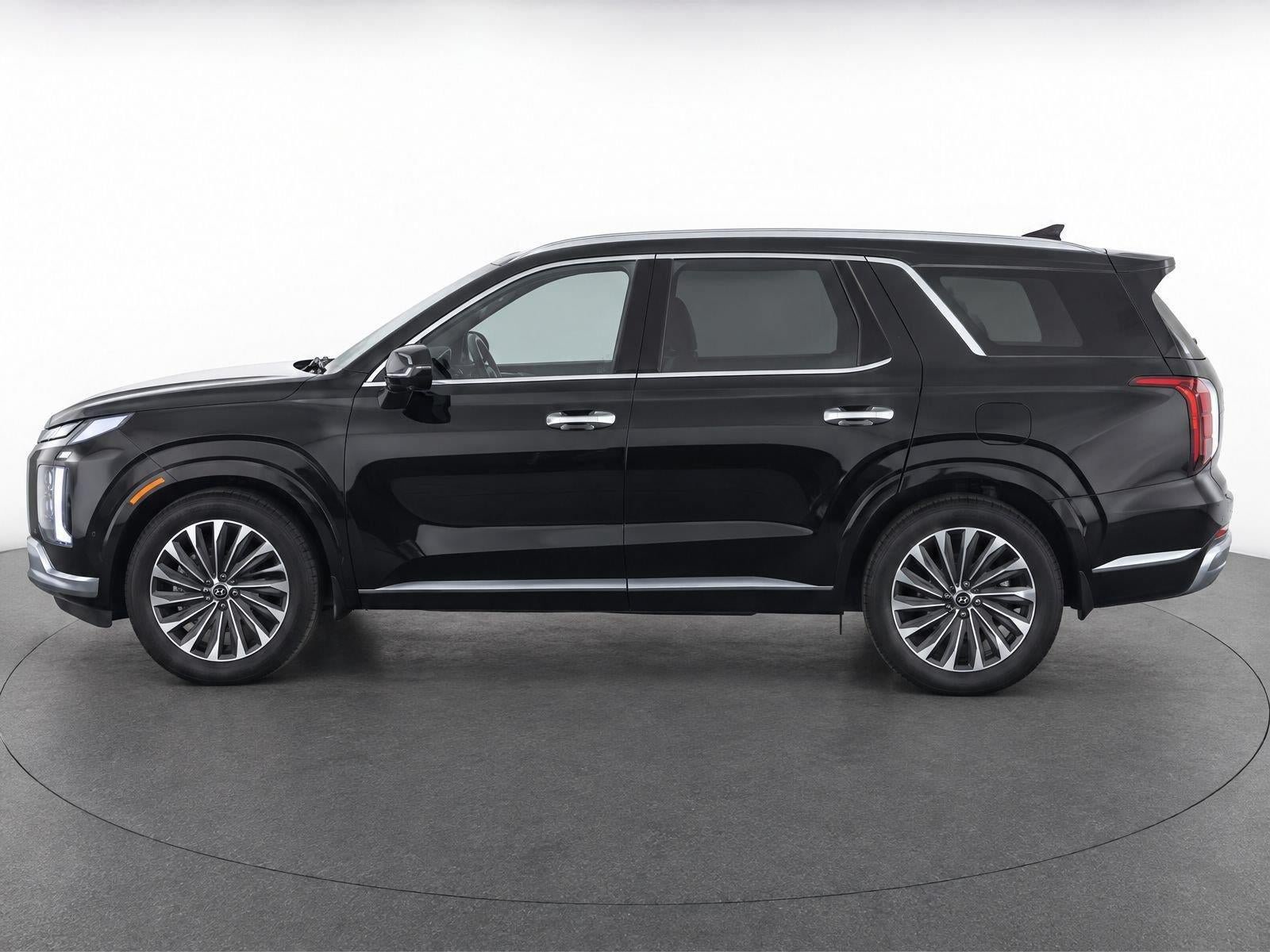 Used 2025 Hyundai Palisade Calligraphy AWD/4WD image 7