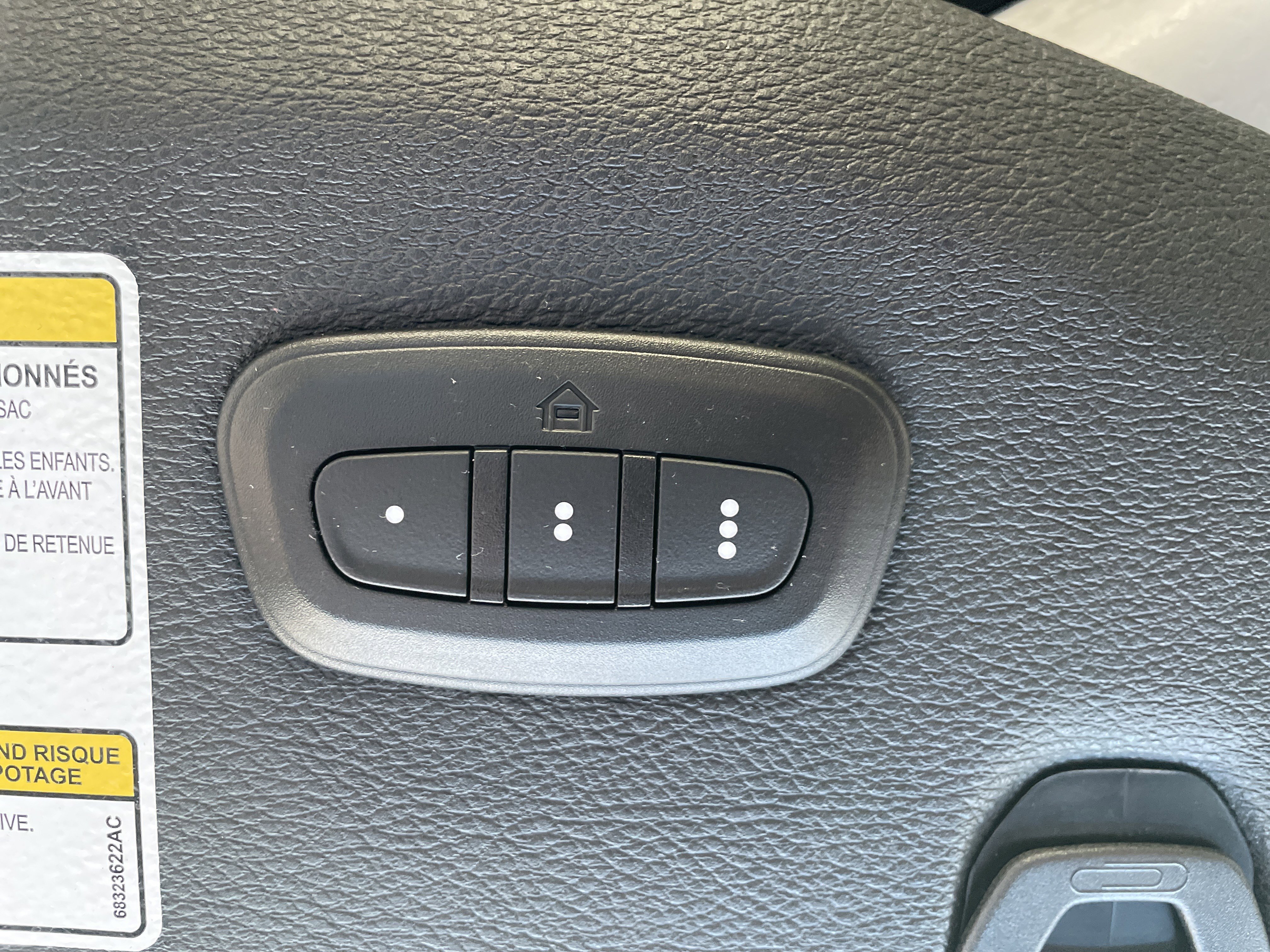 Used 2023 Jeep Wrangler Sport image 32