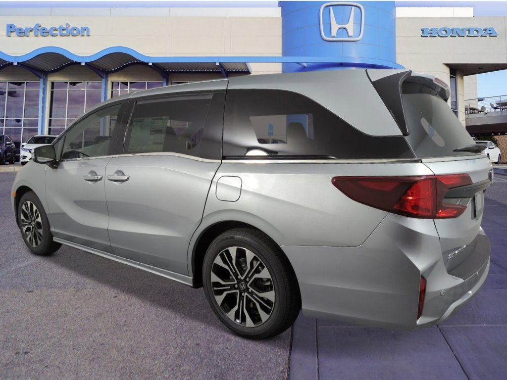 New 2026 Honda Odyssey Elite image 2