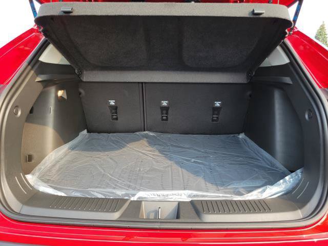 New 2026 Chevrolet Trax LT w/ LT Convenience Package FWD image 30