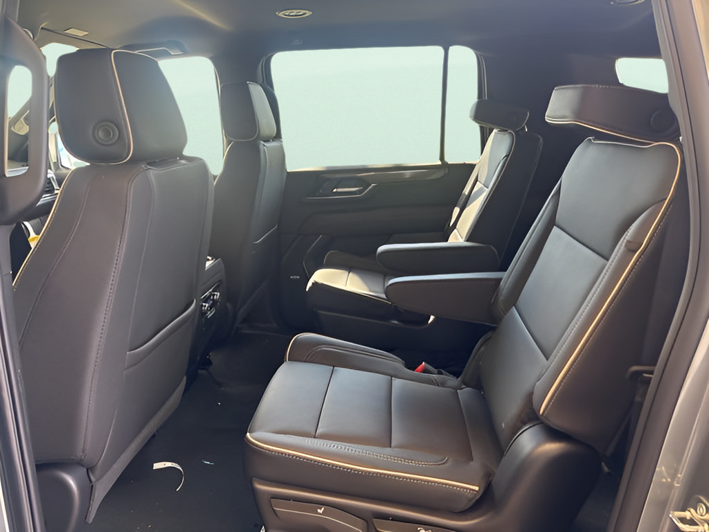 New 2026 GMC Yukon XL Elevation RWD image 6