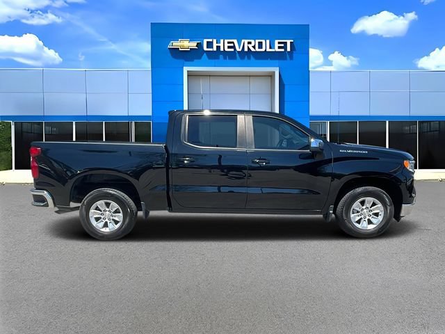Used 2023 Chevrolet Silverado 1500 LT RWD image 2