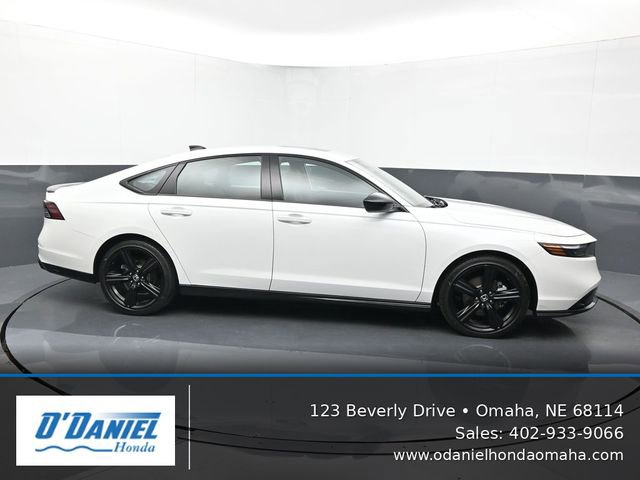 Used 2023 Honda Accord Sport image 7