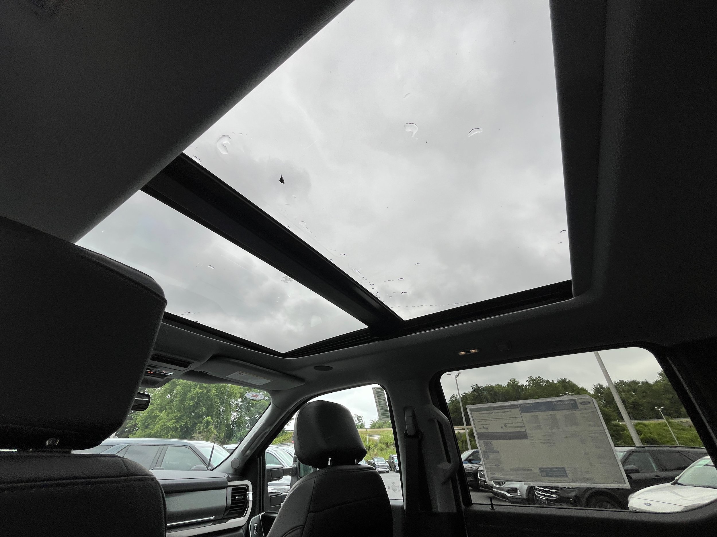 New 2026 Ford F250 4x4 Crew Cab Super Duty image 17