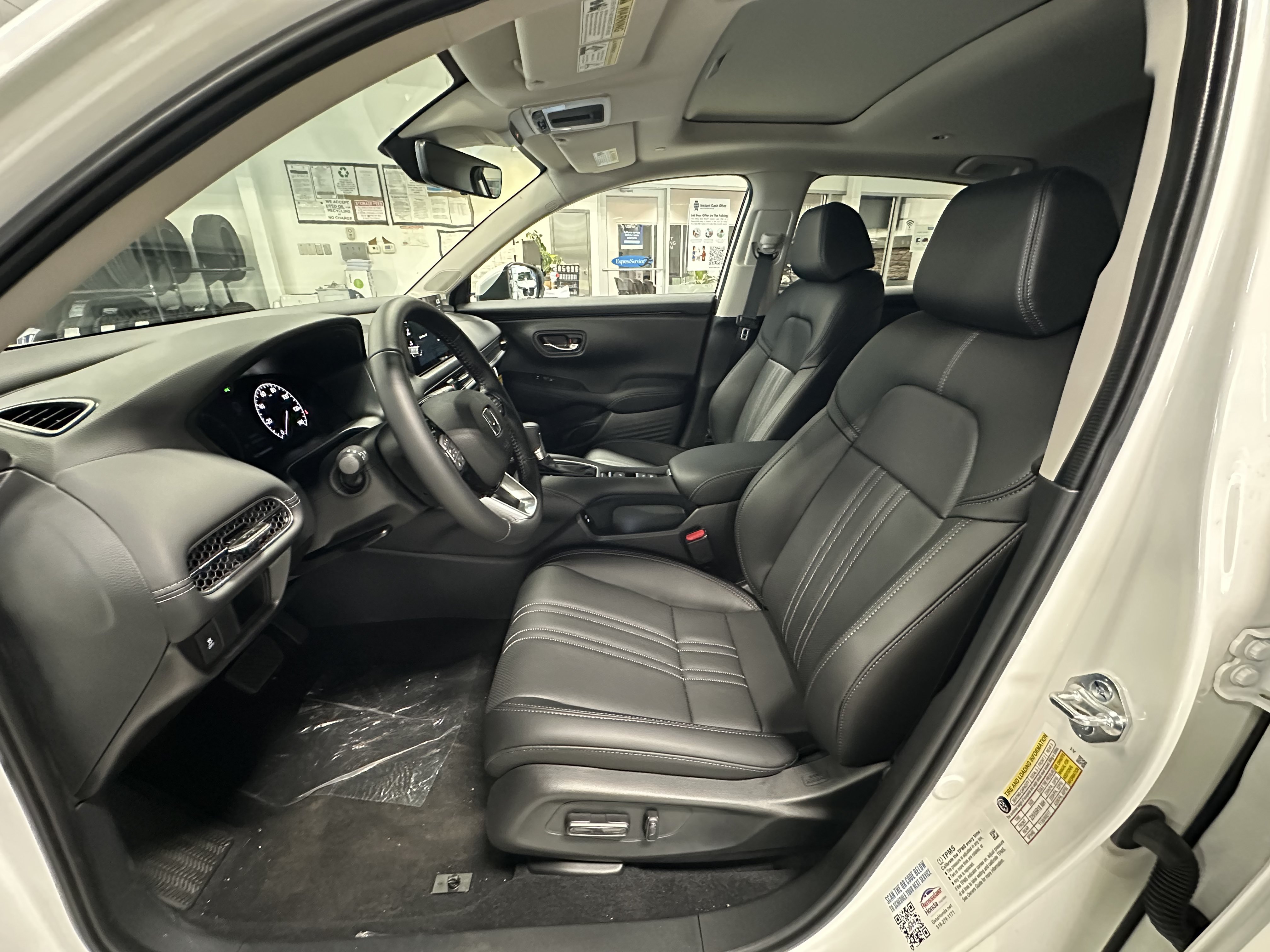 New 2027 Honda HR-V EX-L image 8
