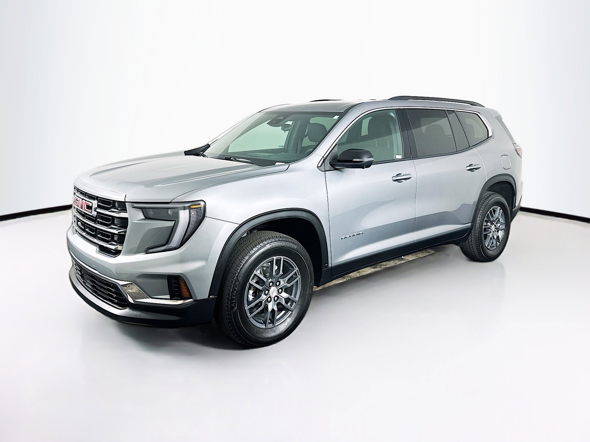 Used 2025 GMC Acadia Elevation image 3