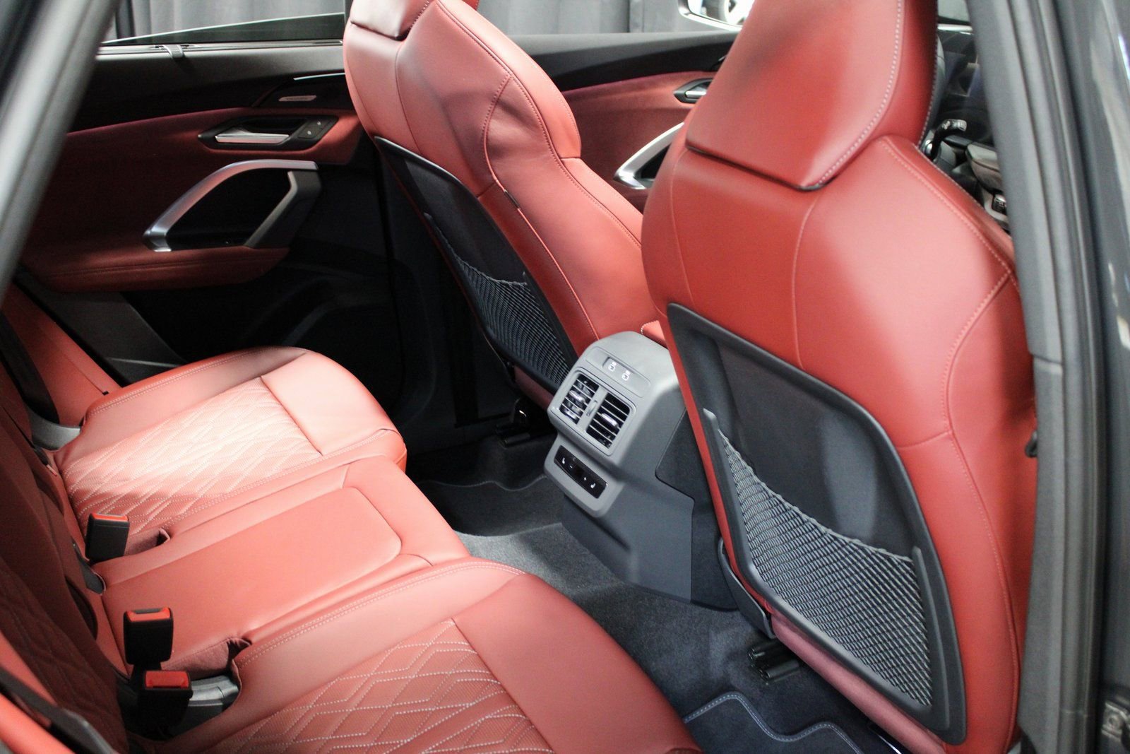 Used 2025 Audi SQ5 Prestige image 27